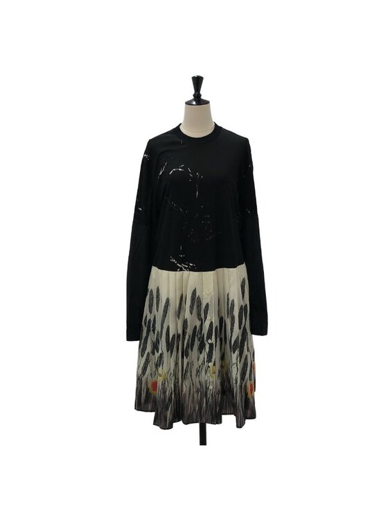 Prada Dresses & Skirts - Prada Triangle Logo Patch Leaf Print Contrast Dress Black XS
